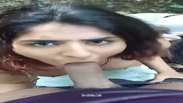 Bf ka mann Horny Ho raha tha Toh Gf ko bulake Lund Muh mai diya