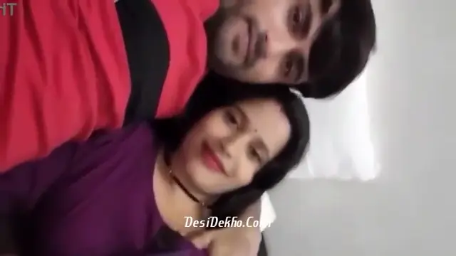 Sundai badi Chuchiyan Dabate Hue Bhabhi K lund se izat di
