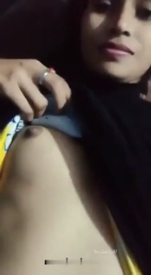 Village cute 19yr Horney girl fucking by lover with condom